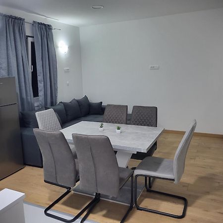Apartmani Skorpion Kastela Bagian luar foto
