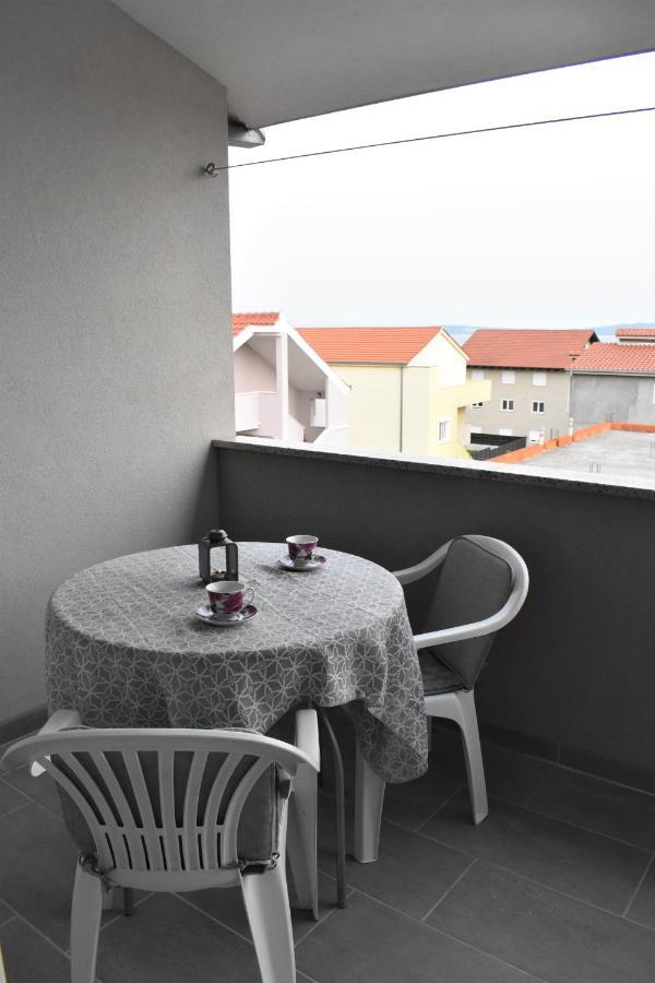 Apartmani Skorpion Kastela Bagian luar foto