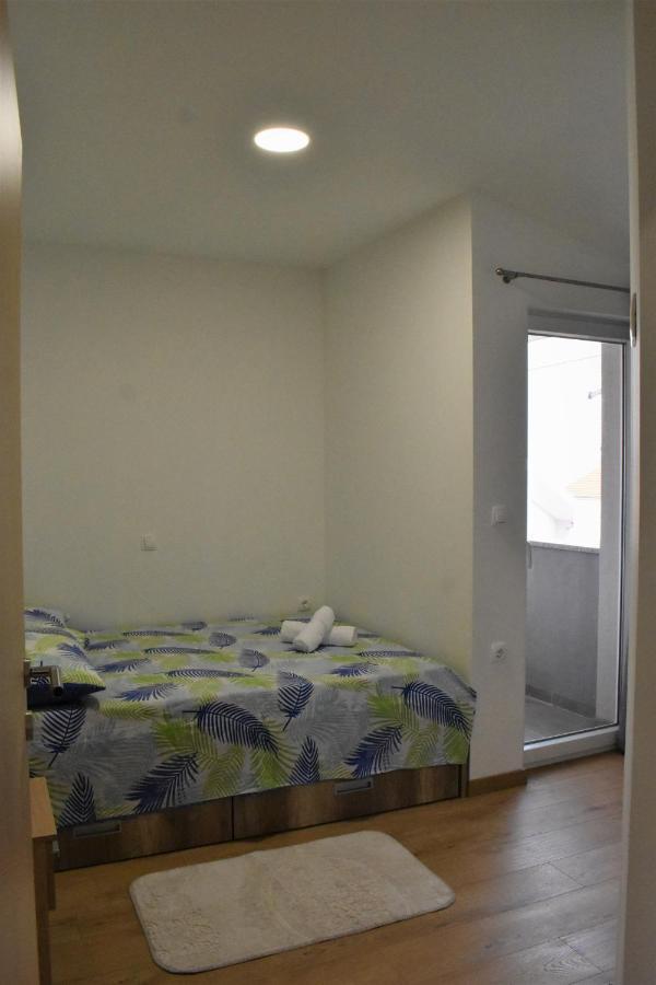 Apartmani Skorpion Kastela Bagian luar foto